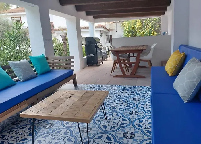 Villajaras Feriehus *